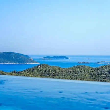 Aydemir , 4 Kisilik ,manzara Merkezi, Jakuzi ,sinema Villa *